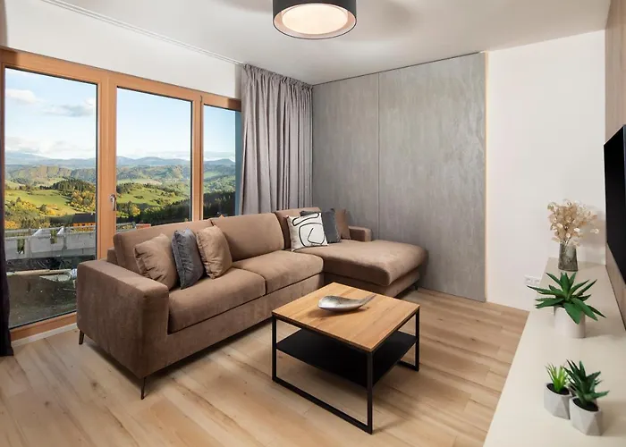 Hillside Panorama 아파트 *